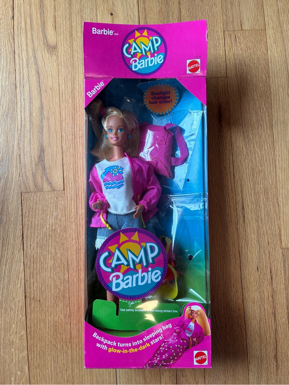 VGUC Barbie Camp Barbie, original box, Hair Color Change, Glow in Dark Sleepbag
